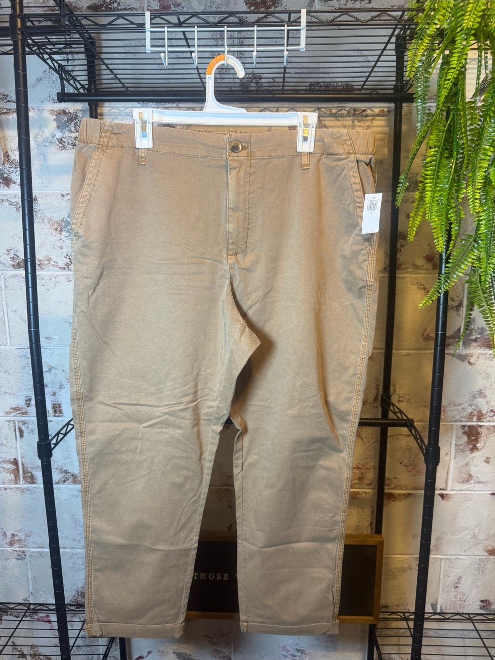 Old Navy Woman’s Beige Straight Leg Pants XL Elastic Waist